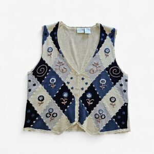 Vintage Stonybrook Knit Crochet Detail Blue Floral Embroidered Patchwork Vest L